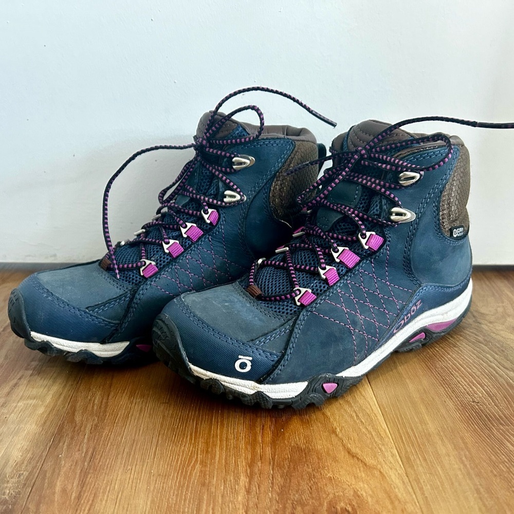 Oboz Mid Sapphire Hiking Boots, Waterproof, size 6, EUC